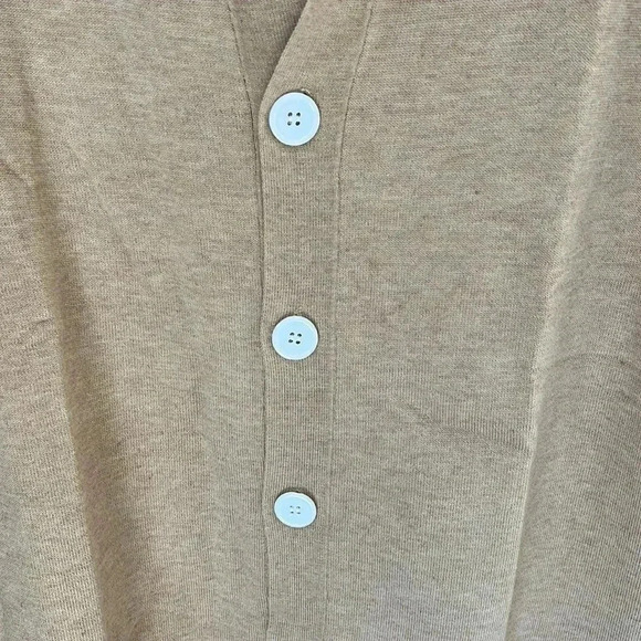 (16)NWOT tan  Cardigan - Picture 3 of 4